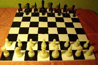 Sakk tábla (a bábuk ne az én érdemeim)